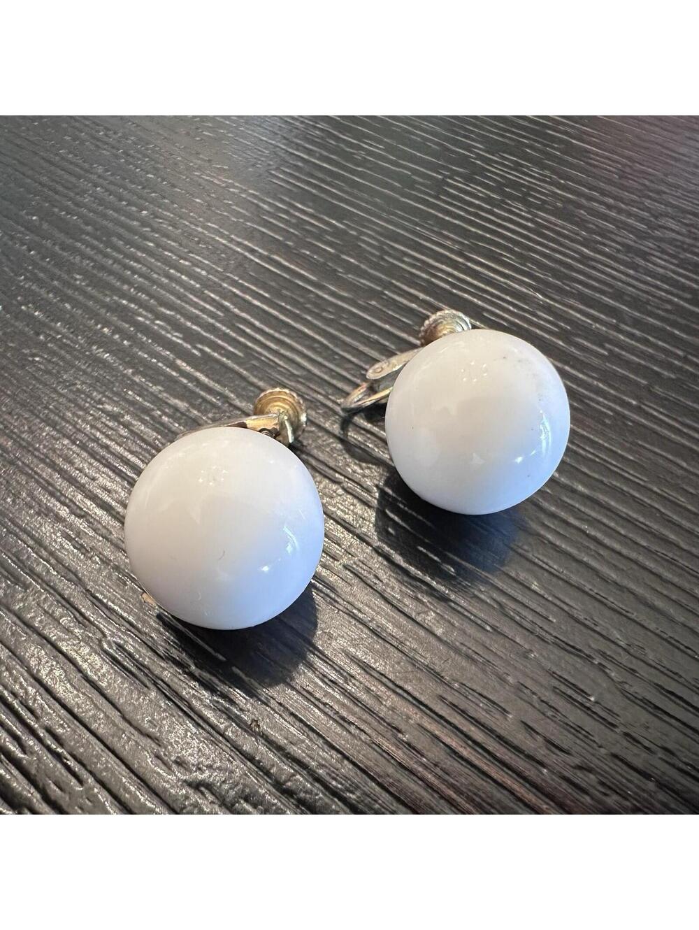 Vintage Classic Marvella White Ball Lucite Clip On Back Earrings Adjustable